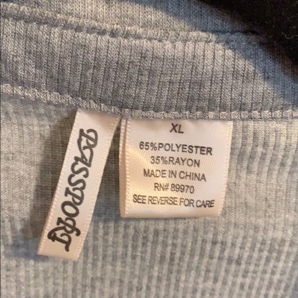 Passport Ribbed Top - Picture 3 of 4